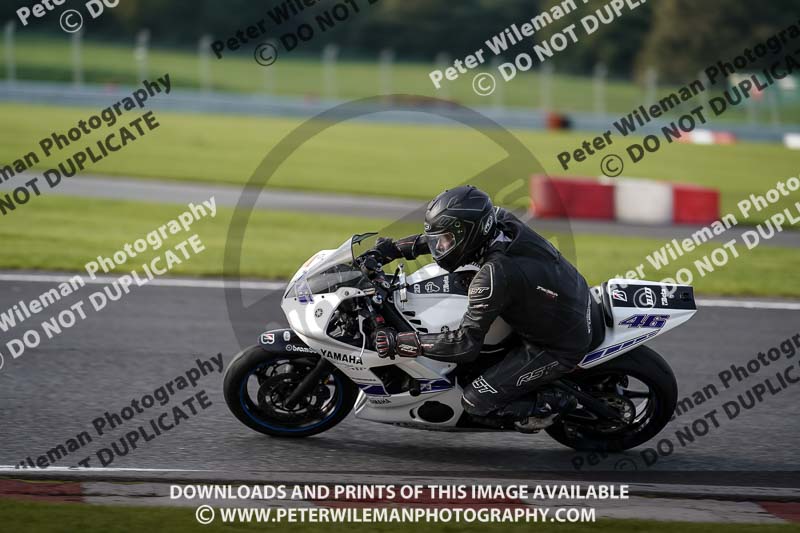 anglesey;brands hatch;cadwell park;croft;donington park;enduro digital images;event digital images;eventdigitalimages;mallory;no limits;oulton park;peter wileman photography;racing digital images;silverstone;snetterton;trackday digital images;trackday photos;vmcc banbury run;welsh 2 day enduro